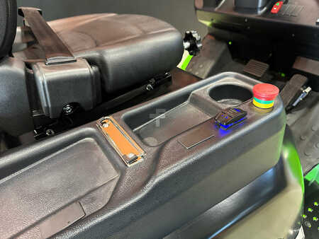 4-Wheel Electric 2025  Viper fb30 (17)