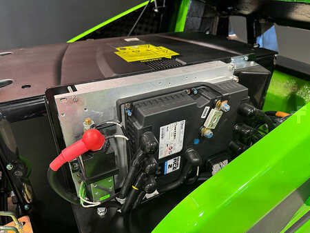 4-Wheel Electric 2025  Viper fb30 (9)