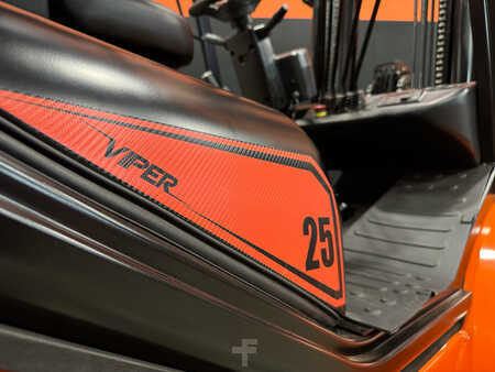 Carretilla elevadora diésel 2025  Viper rtd25f-2 (16)