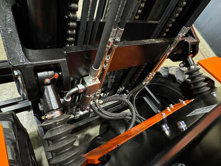 Carretilla elevadora diésel 2025  Viper rtd25f-2 (21)