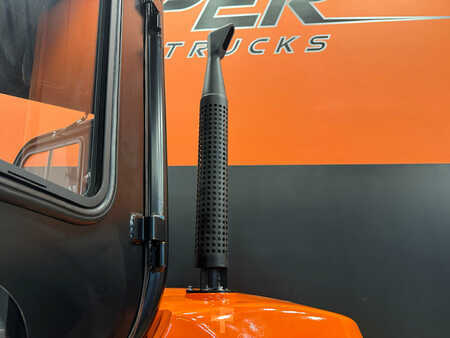 Carretilla elevadora diésel 2025  Viper rtd25f-4 (12)