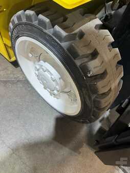 Eléctrica de 4 ruedas 2020  Yale erc050vg (14)