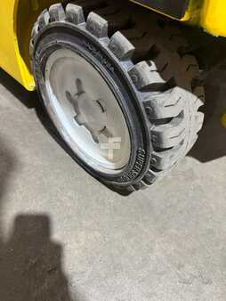 Eléctrica de 4 ruedas 2020  Yale erc050vg (15)