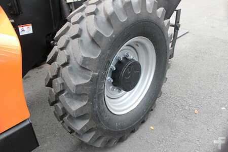 Manipulador fijo 2021  JLG 1255 (16)