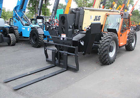 Manipulador fijo 2021  JLG 1255 (2)