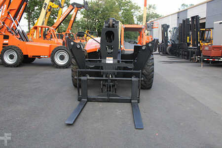 Manipulador fijo 2019  JLG 1255 (8)