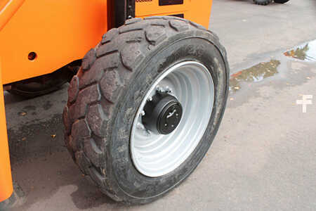 Manipulador fijo 2019  SkyTrak 10054 (23)