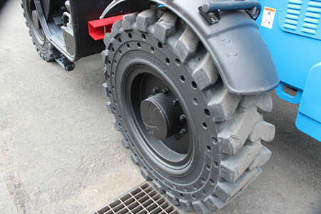 Manipulador fijo 2019  Genie gth1056 (18)