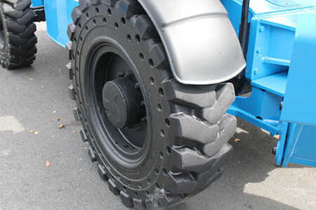 Manipulador fijo 2019  Genie gth1056 (16)