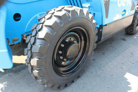 Manipulador fijo 2025  Genie gth1056 (18)