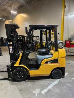 Propane Forklifts 2018  CAT Lift Trucks fgc25n (1)