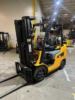 Propane Forklifts 2018  CAT Lift Trucks fgc25n (2)