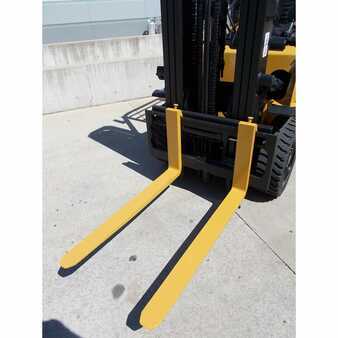 Propane Forklifts 2012  CAT Lift Trucks 2p5000 (10)