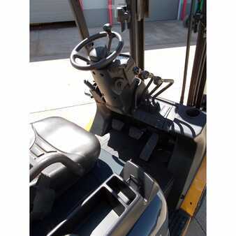 Propane Forklifts 2012  CAT Lift Trucks 2p5000 (9)