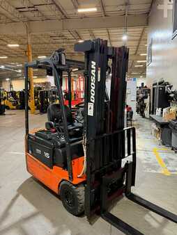 4 Wheels 2011  Doosan  (4)