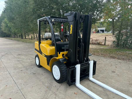 Propane Forklifts 2019  Yale glp080vx (6)
