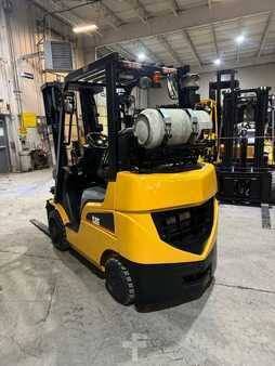 Propane Forklifts 2021  CAT Lift Trucks fgc25n (9)