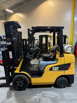 Propane Forklifts 2022  CAT Lift Trucks c6000 (1)