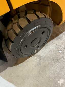 Propane Forklifts 2022  CAT Lift Trucks c6000 (9)