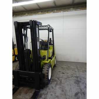 Propane Forklifts 1996  Clark gpx40e (10)