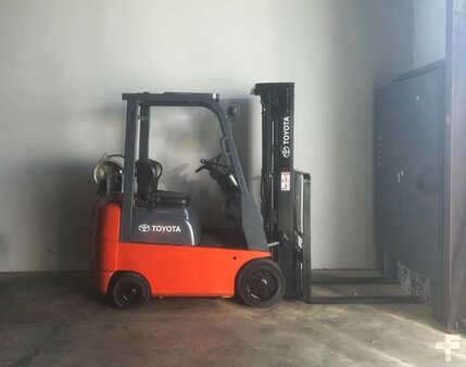 Propane Forklifts 2001  Toyota 7fgcu15 (6)