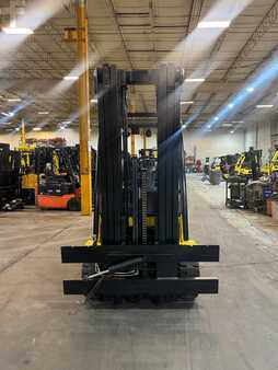 Propane Forklifts 2019  Yale glc080 (3)