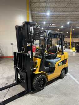Propane Forklifts 2022  CAT Lift Trucks c6000 (2)