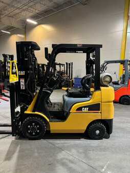 Propane Forklifts 2021  CAT Lift Trucks fgc25n (1)