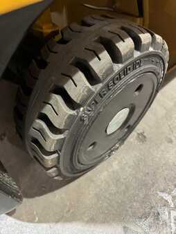 Propane Forklifts 2021  CAT Lift Trucks fgc25n (11)