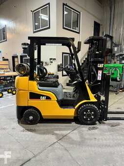 Propane Forklifts 2021  CAT Lift Trucks fgc25n (5)