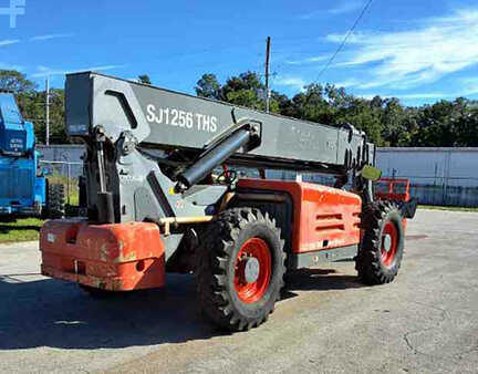 Manipulador Telescópico fijo 2020  Skyjack sj1256th (3)