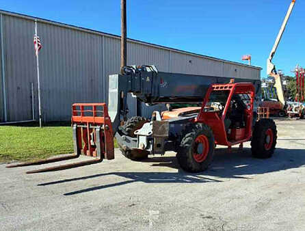 Manipulador Telescópico fijo 2020  Skyjack sj1256th (4)