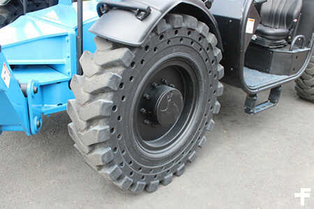 Telehandler Fixed 2019  Genie gth1056 (19)