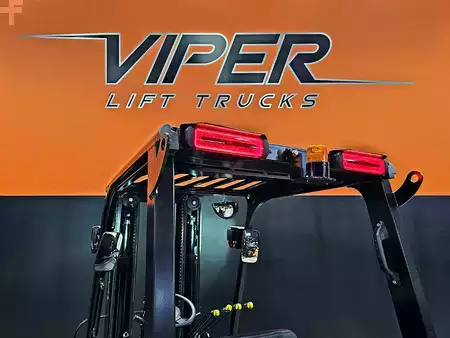 Montacargas Eléctrico (4 ruedas) 2026  Viper fb30 (16)