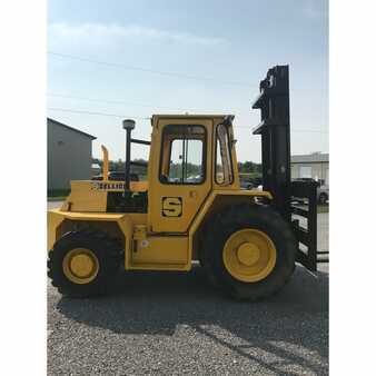 Rough Terrain Forklifts 2004  Sellick  (2)