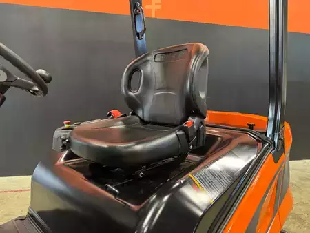 Montacargas Eléctrico (4 ruedas) 2025  Viper fb25f (10)