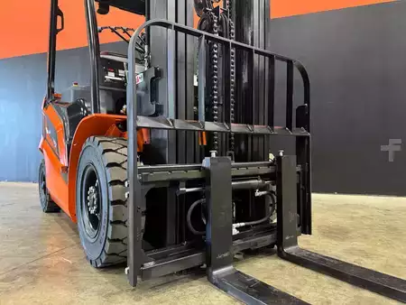 Montacargas Eléctrico (4 ruedas) 2025  Viper fb25f (19)