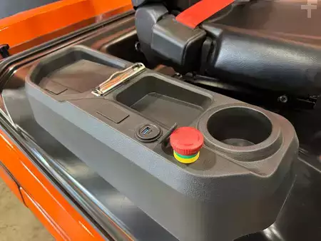 Montacargas Eléctrico (4 ruedas) 2025  Viper fb25f (21)