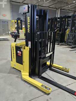 Electric Pallet Jacks 2022  Hyster w30zr (2)