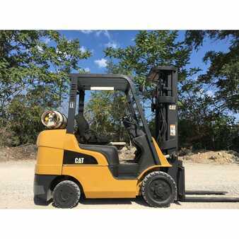 66684_10227890177-3.jpg?v=1764913801