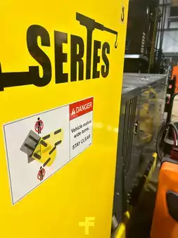 Propane Forklifts 2026  Versa-Lift 40/60 (4)