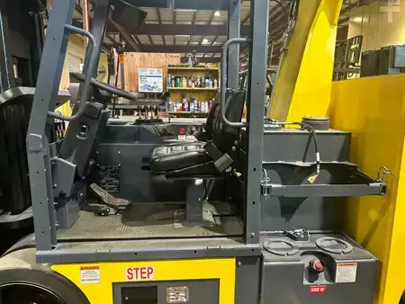 Propane Forklifts 2026  Versa-Lift 40/60 (6)