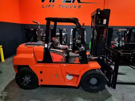 Diesel Forklifts 2026  Viper fd70 (5)