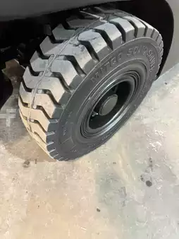 Propane Forklifts 2020  Hyster h60ft (15)