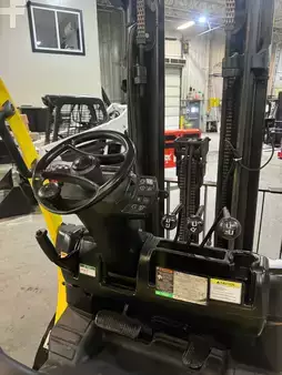 Propane Forklifts 2020  Hyster h60ft (9)