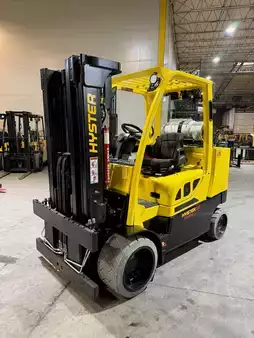 Montacargas GLP 2022  Hyster s120fts (2)