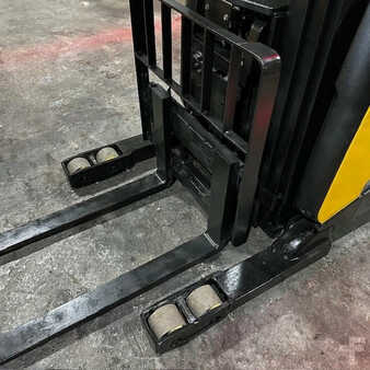 Other 2022  Yale nr045eb (8)