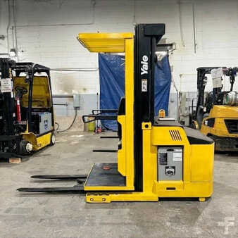 4-Wheel Electric 2021  Yale os030ef (3)