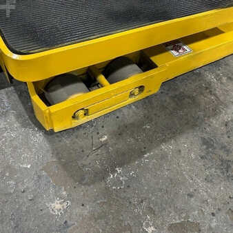 4-Wheel Electric 2021  Yale os030ef (8)