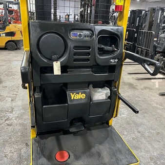 4-Wheel Electric 2021  Yale os030ef (9)